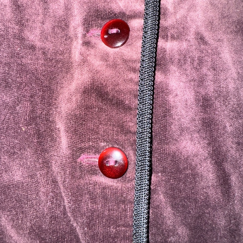 That’s Me Vintage Velvet Burgundy Skirt - Picture 2 of 7